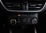 Ford Focus Kombi 999,0 74 kw