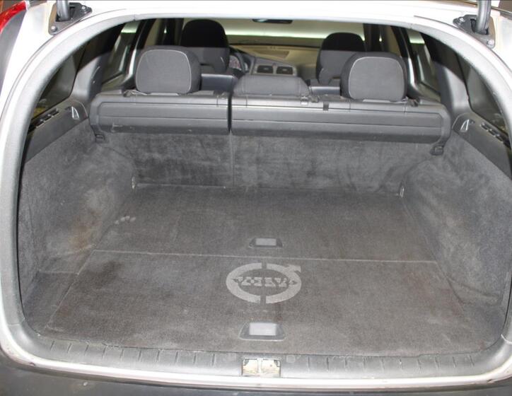 Volvo V70 14