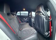 Mercedes-Benz CLA Kombi 2,0 l 310 kw