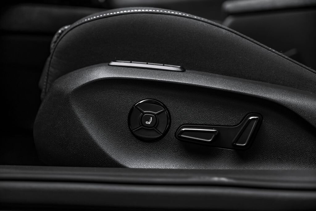 Škoda Superb Sedan / Limuzína 2,0 l 110 kw