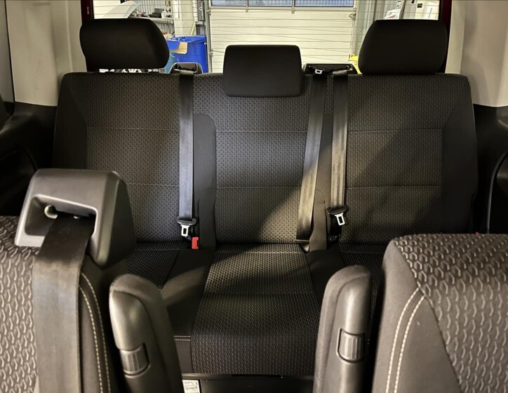 Volkswagen Multivan MPV 2,0 l 110 kw