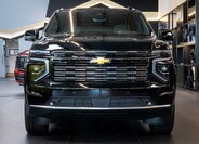 Chevrolet Suburban 11