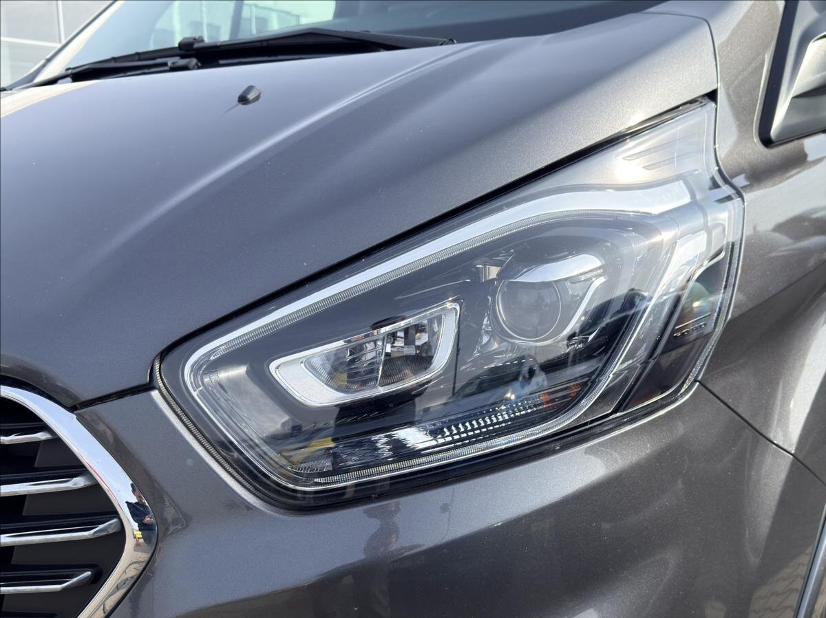 Ford Tourneo Custom MPV 2,0 l 136 kw