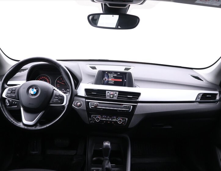 BMW X1 SUV 2,0 l 110 kw