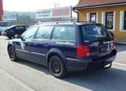 Volkswagen Passat Kombi 1,6 l 74 kw