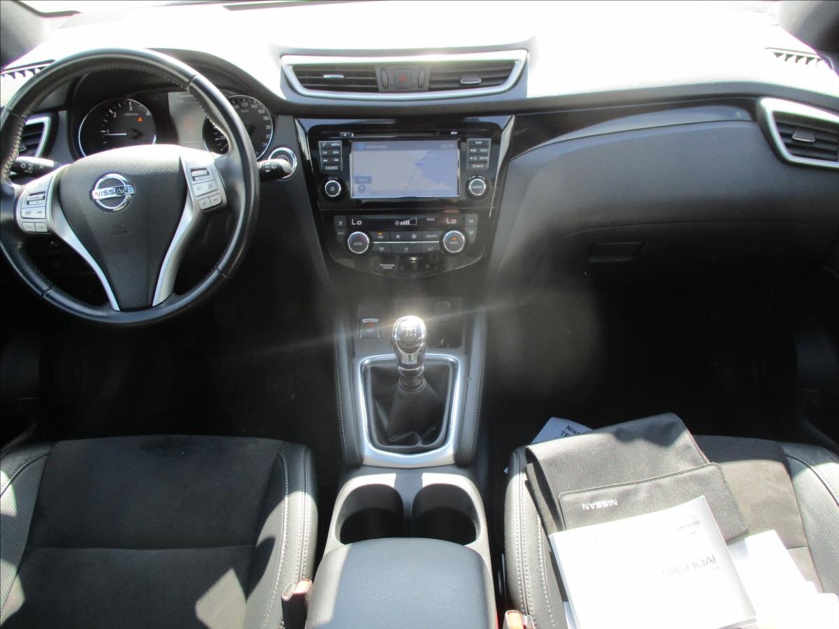 Nissan Qashqai SUV 1,6 l 96 kw