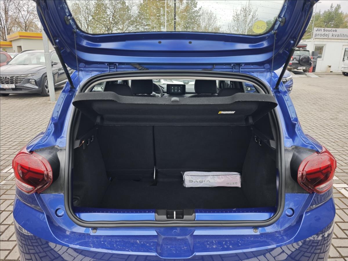 Dacia Sandero Hatchback 999,0 67 kw