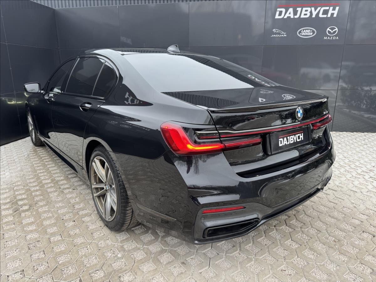 BMW Řada 7 Sedan 3,0 l 250 kw