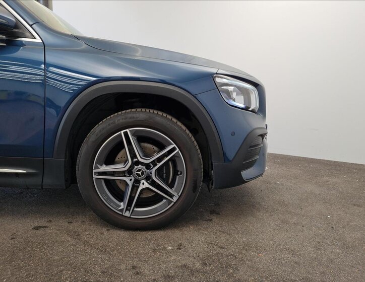 Mercedes-Benz GLB 22