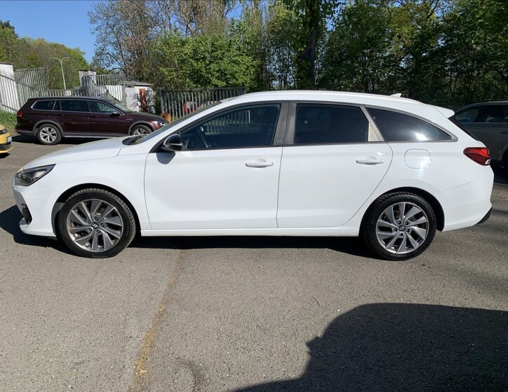 Hyundai i30 Kombi 1,4 l 103 kw