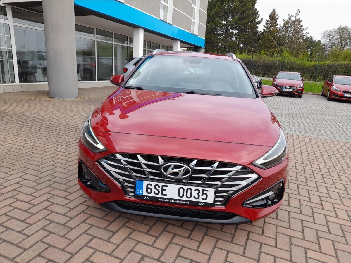 Hyundai i30 Kombi 998,0 88 kw