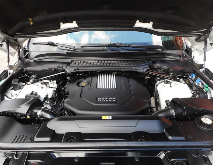 Land Rover Range Rover 30