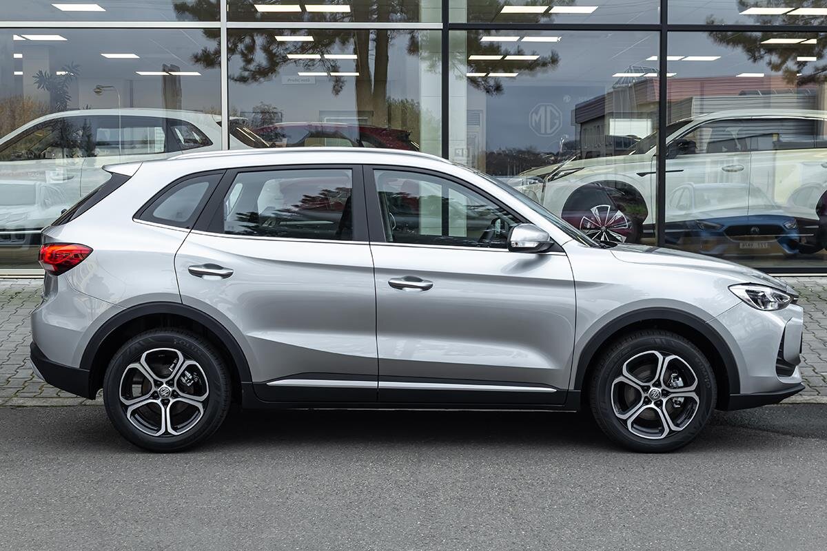 MG ZS SUV / Terénní 1,5 l 145 kw