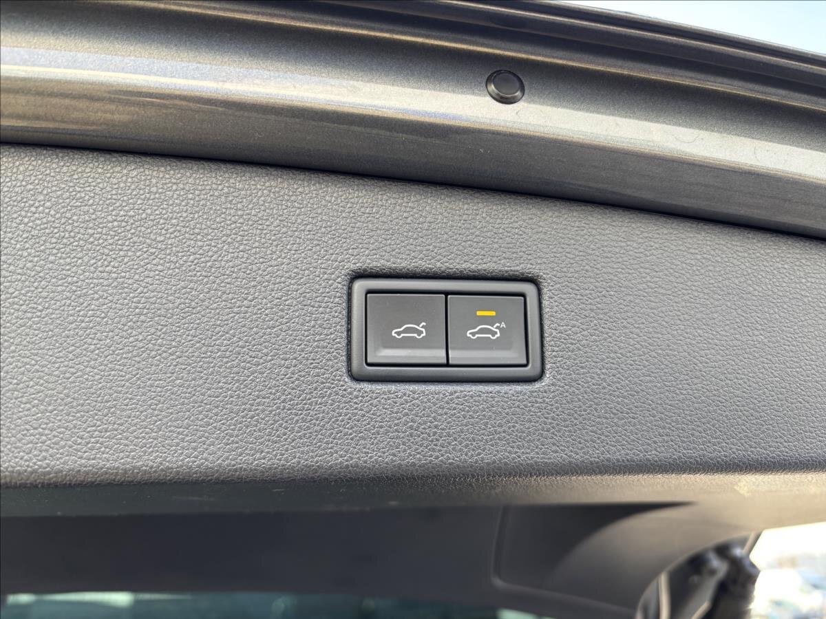 Volkswagen Tiguan SUV / Terénní 1,5 l 110 kw