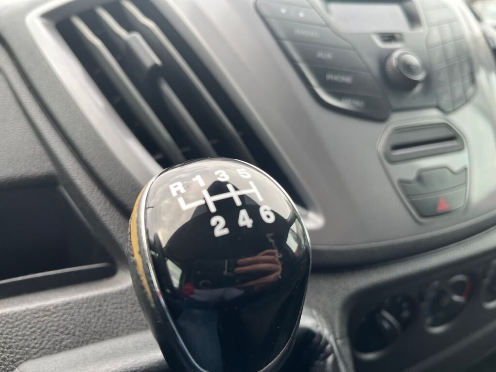 Ford Transit Skříň 2,0 l 125 kw