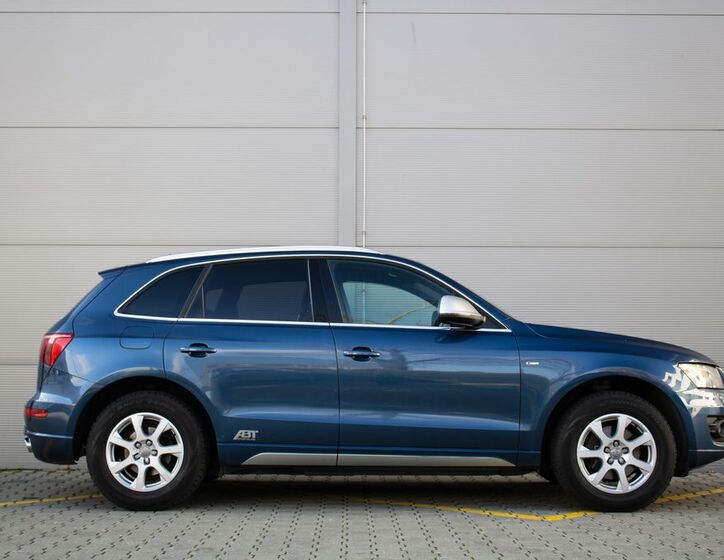 Audi Q5 4