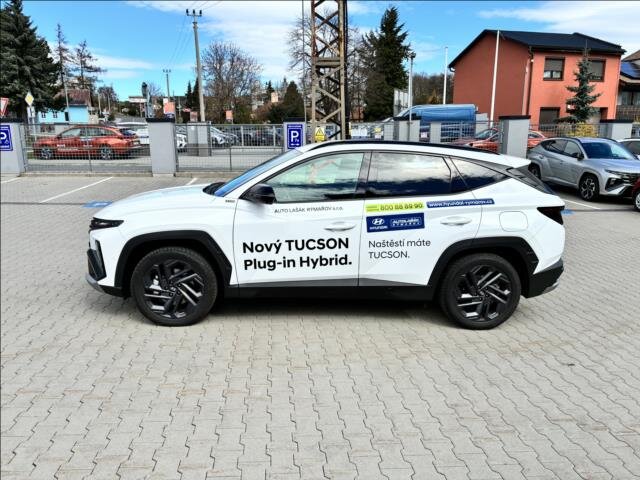 Hyundai Tucson SUV / Terénní 1,6 l 186 kw
