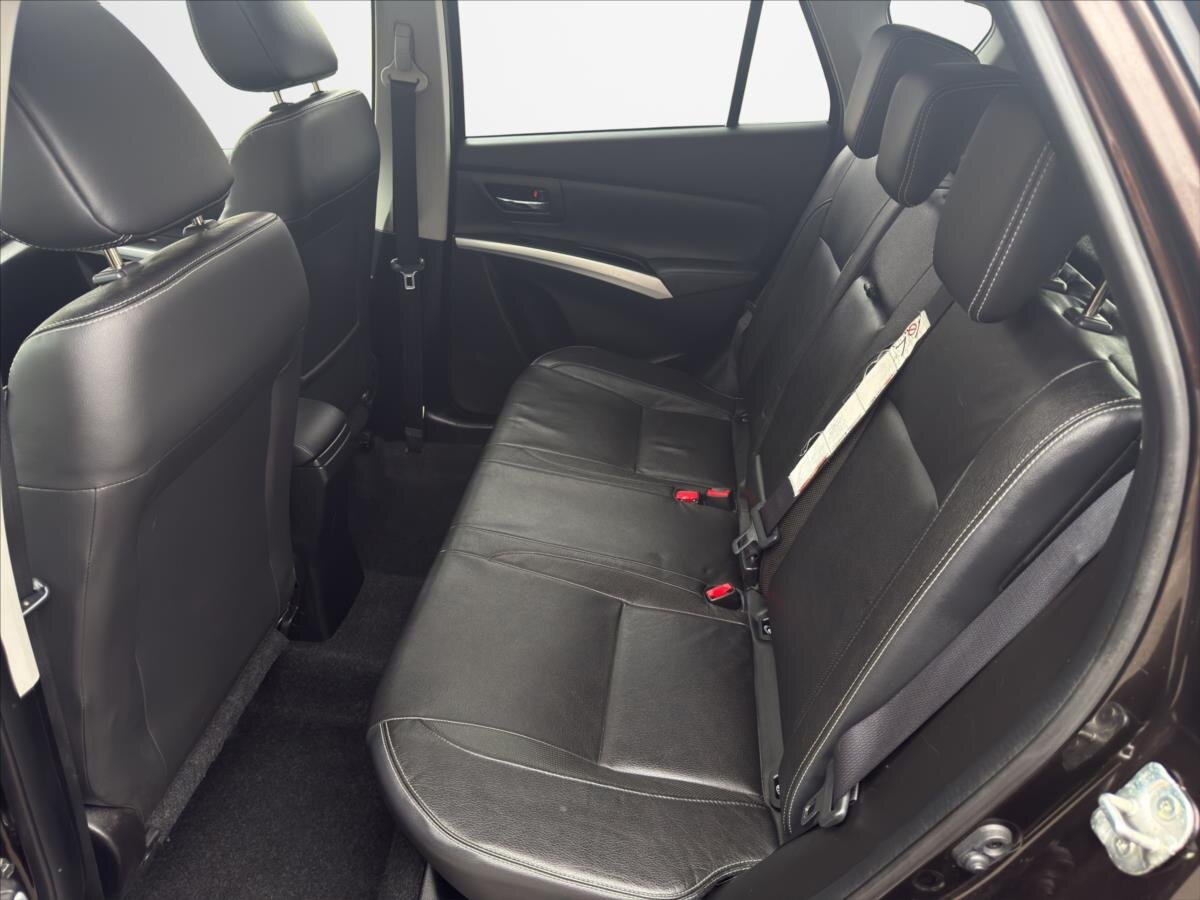 Suzuki SX4 S-Cross SUV / Terénní 1,6 l 88 kw