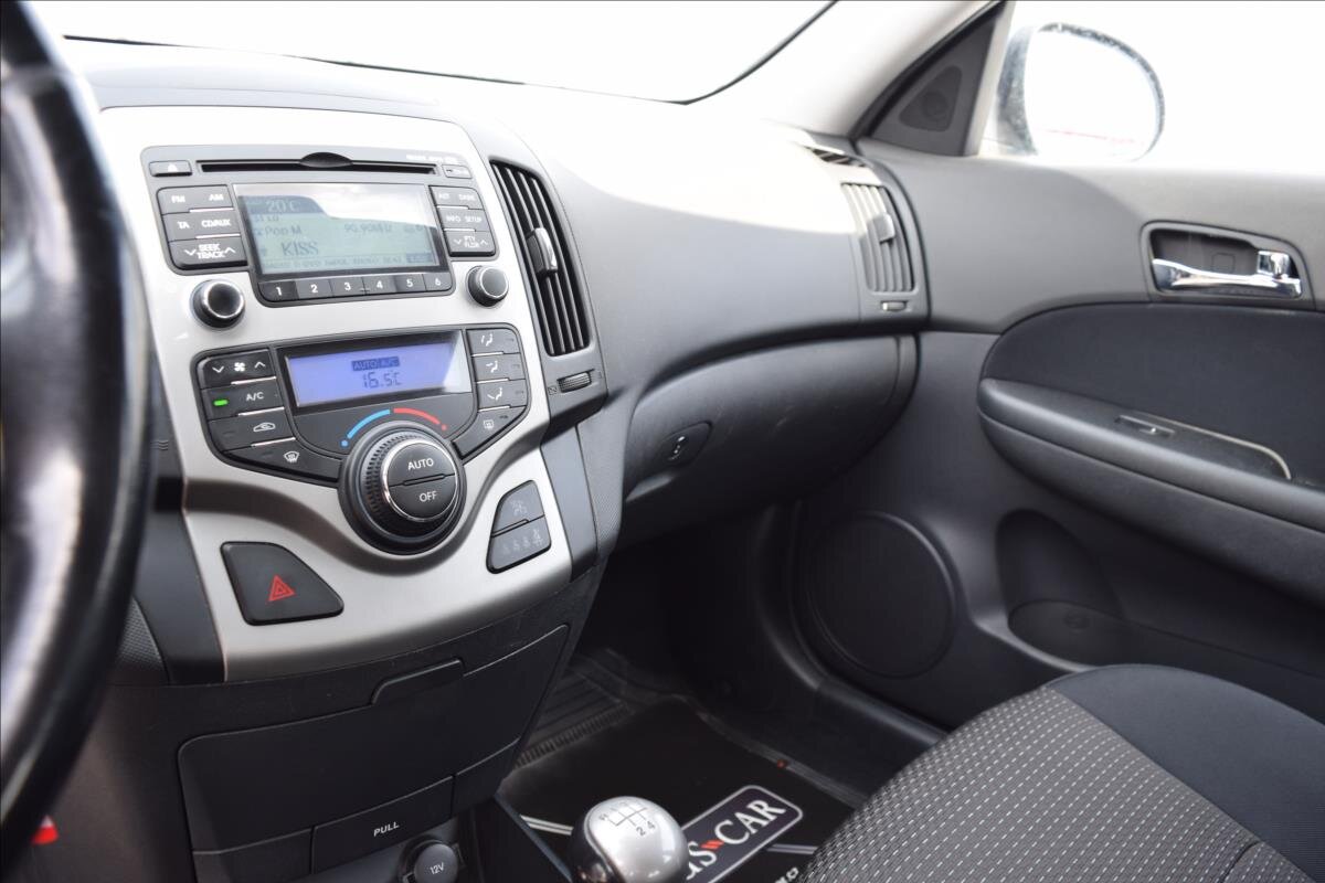 Hyundai i30 Hatchback 1,6 l 66 kw