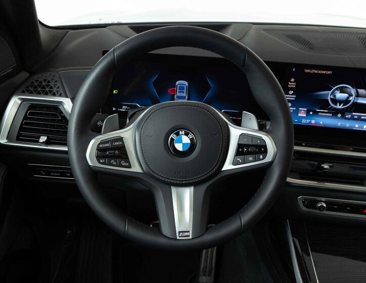 BMW X7 SUV / Terénní 3,0 l 280 kw