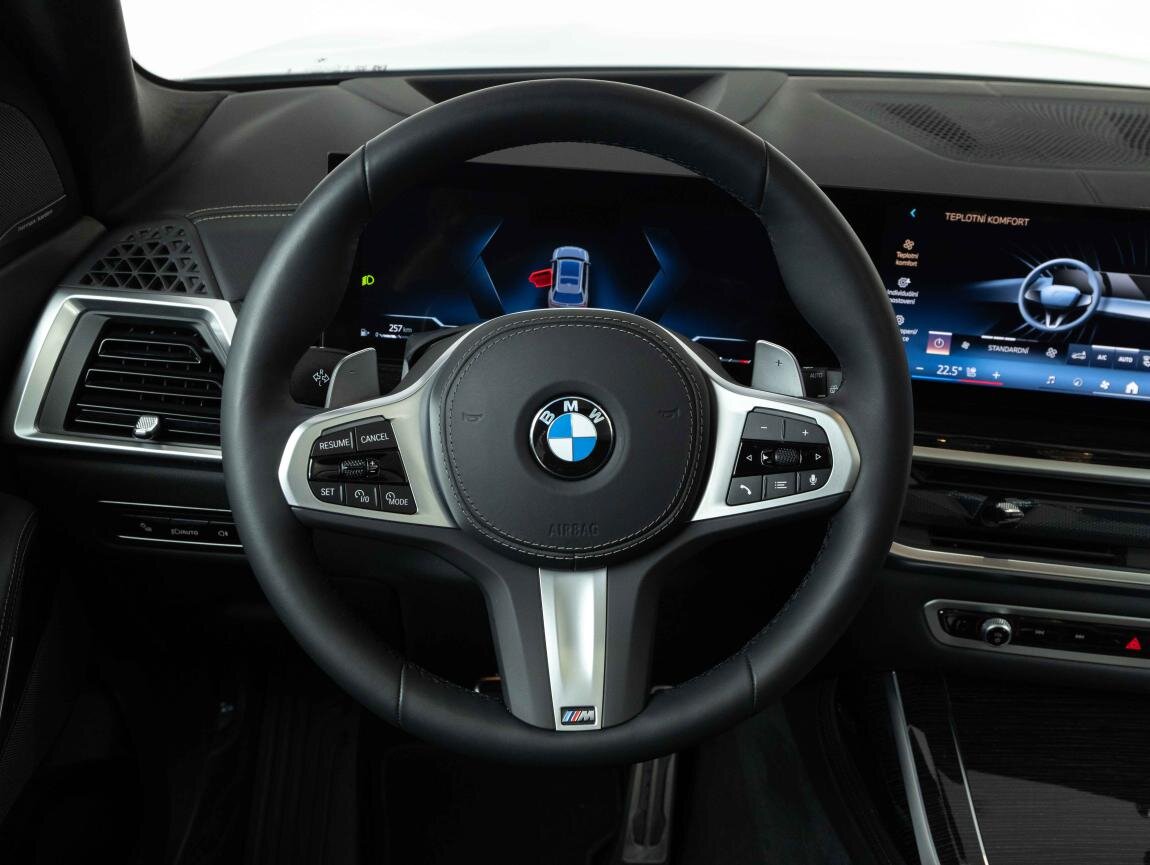 BMW X7 SUV / Terénní 3,0 l 280 kw