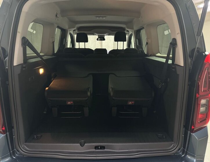 Toyota ProAce City Verso MPV 1,5 l 96 kw