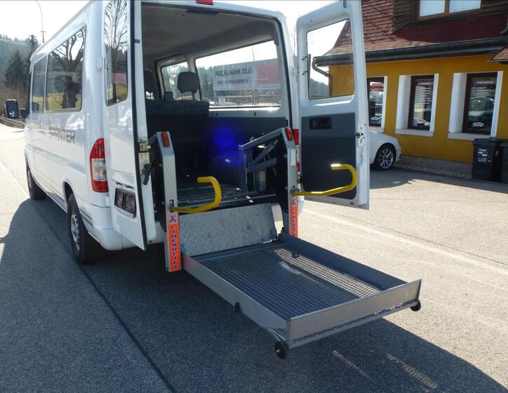 Mercedes-Benz Sprinter 21