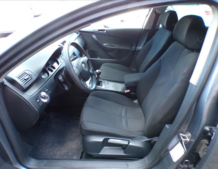 Volkswagen Passat Kombi 1,9 l 77 kw