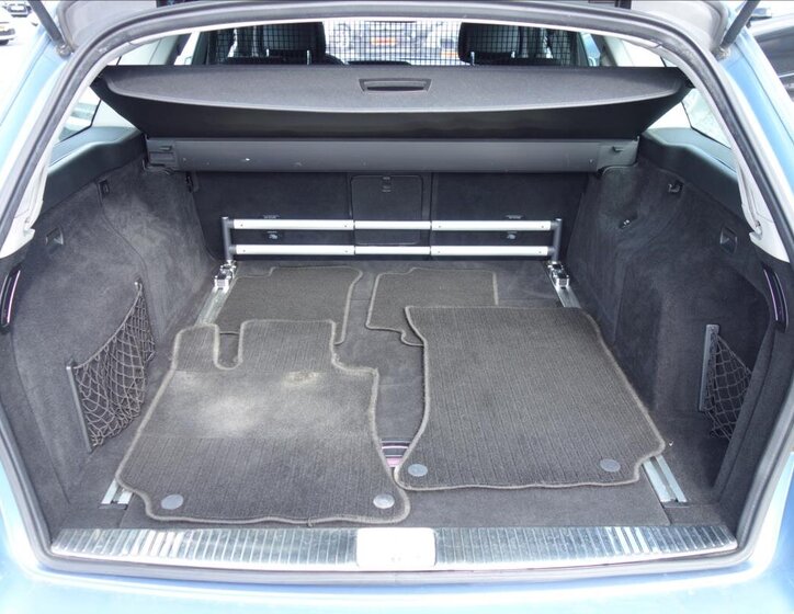 Mercedes-Benz Třídy E Kombi 3,0 l 195 kw