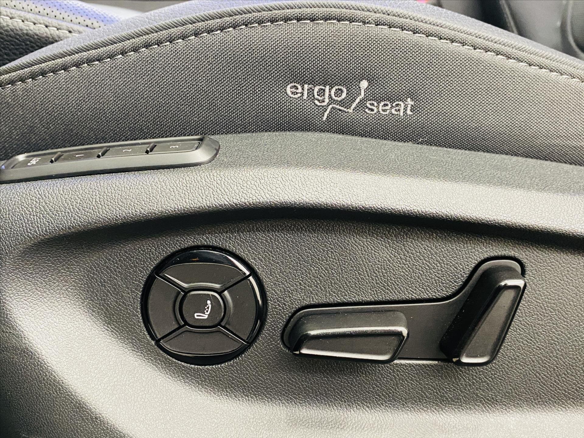 Škoda Kodiaq SUV / Terénní 2,0 l 142 kw