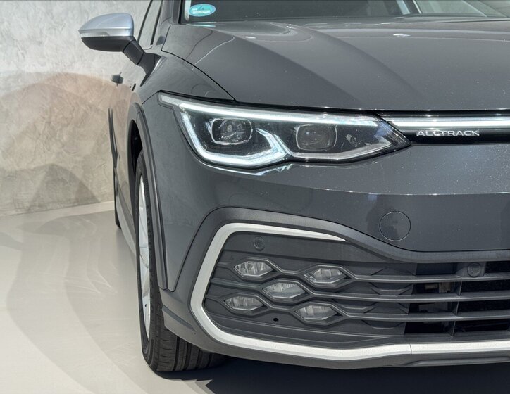 Volkswagen Golf Kombi 2,0 l 147 kw