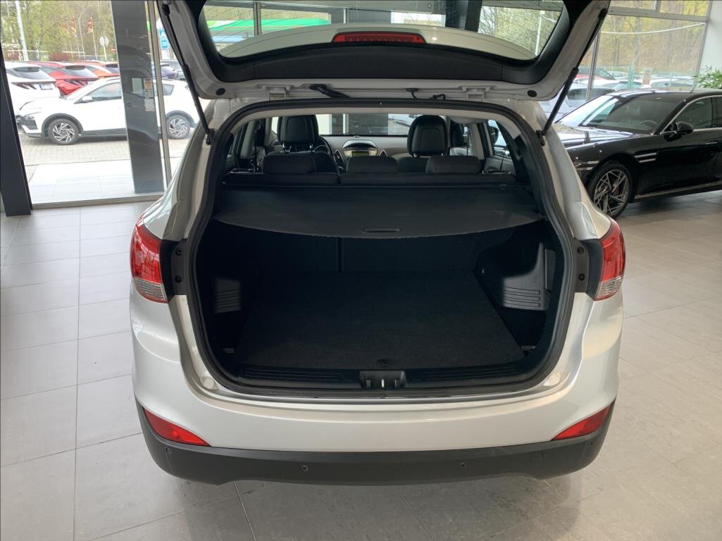Hyundai ix35 SUV / Terénní 1,6 l 99 kw