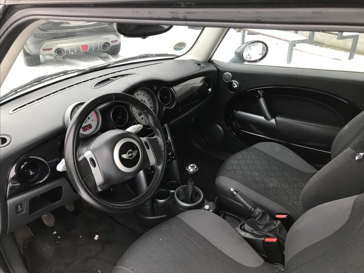 Mini One Hatchback 1,6 l 66 kw