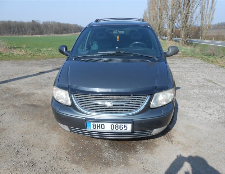 Chrysler Voyager Kombi 2,5 l 105 kw