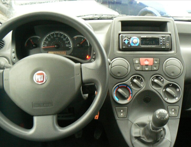 Fiat Panda Hatchback 1,1 l 40 kw