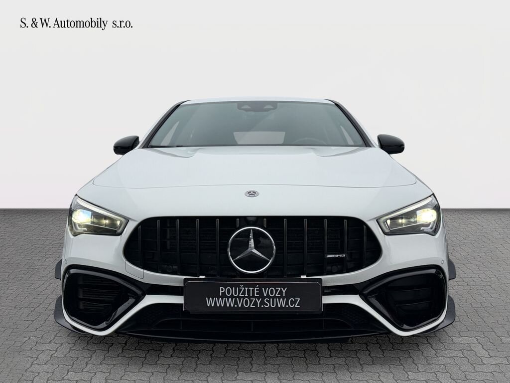 Mercedes-Benz CLA Kombi 2,0 l 310 kw