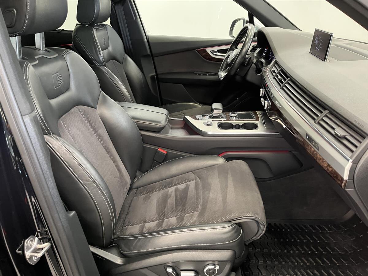 Audi SQ7 SUV / Terénní 4,0 l 320 kw