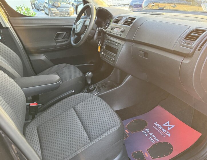 Škoda Roomster 15