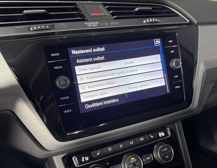 Volkswagen Touran 29