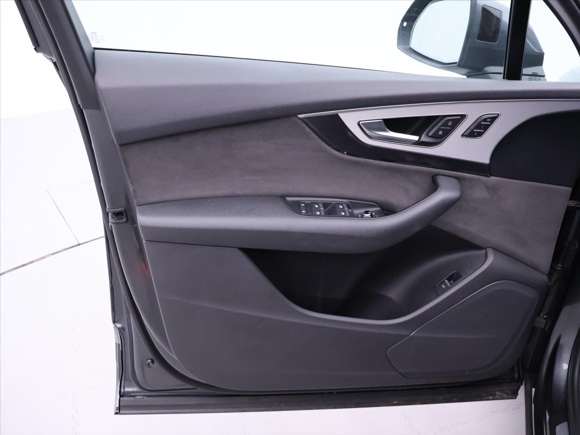 Audi Q7 SUV / Terénní 3,0 l 200 kw