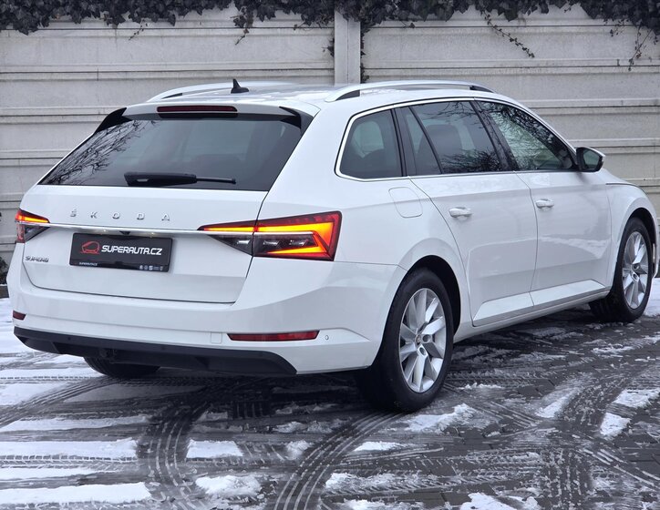 Škoda Superb Kombi 1,5 l 110 kw