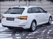Škoda Superb Kombi 1,5 l 110 kw