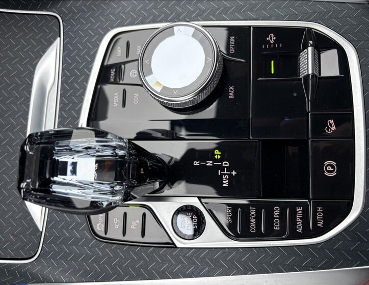 BMW X6 SUV / Terénní 3,0 l 245 kw