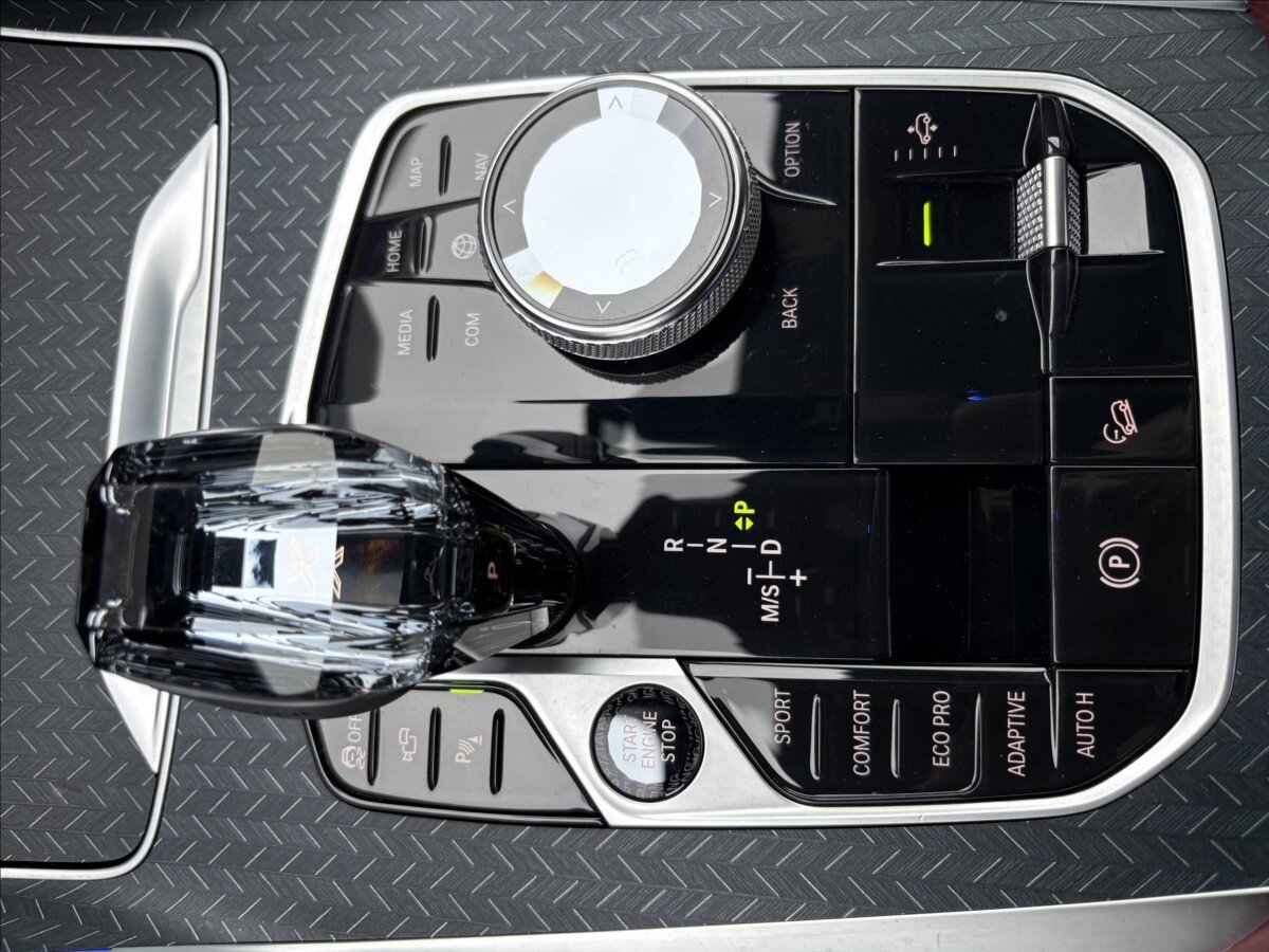 BMW X6 SUV / Terénní 3,0 l 245 kw