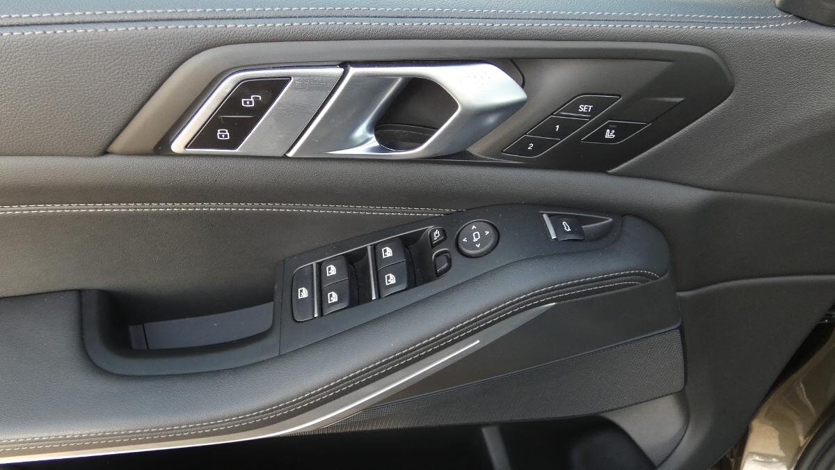 BMW X5 SUV / Terénní 3,0 l 195 kw