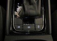 Škoda Karoq SUV 1,5 l 110 kw