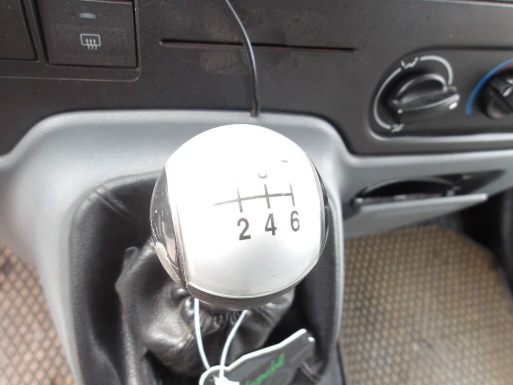 Ford Transit Skříň 2,4 l 103 kw