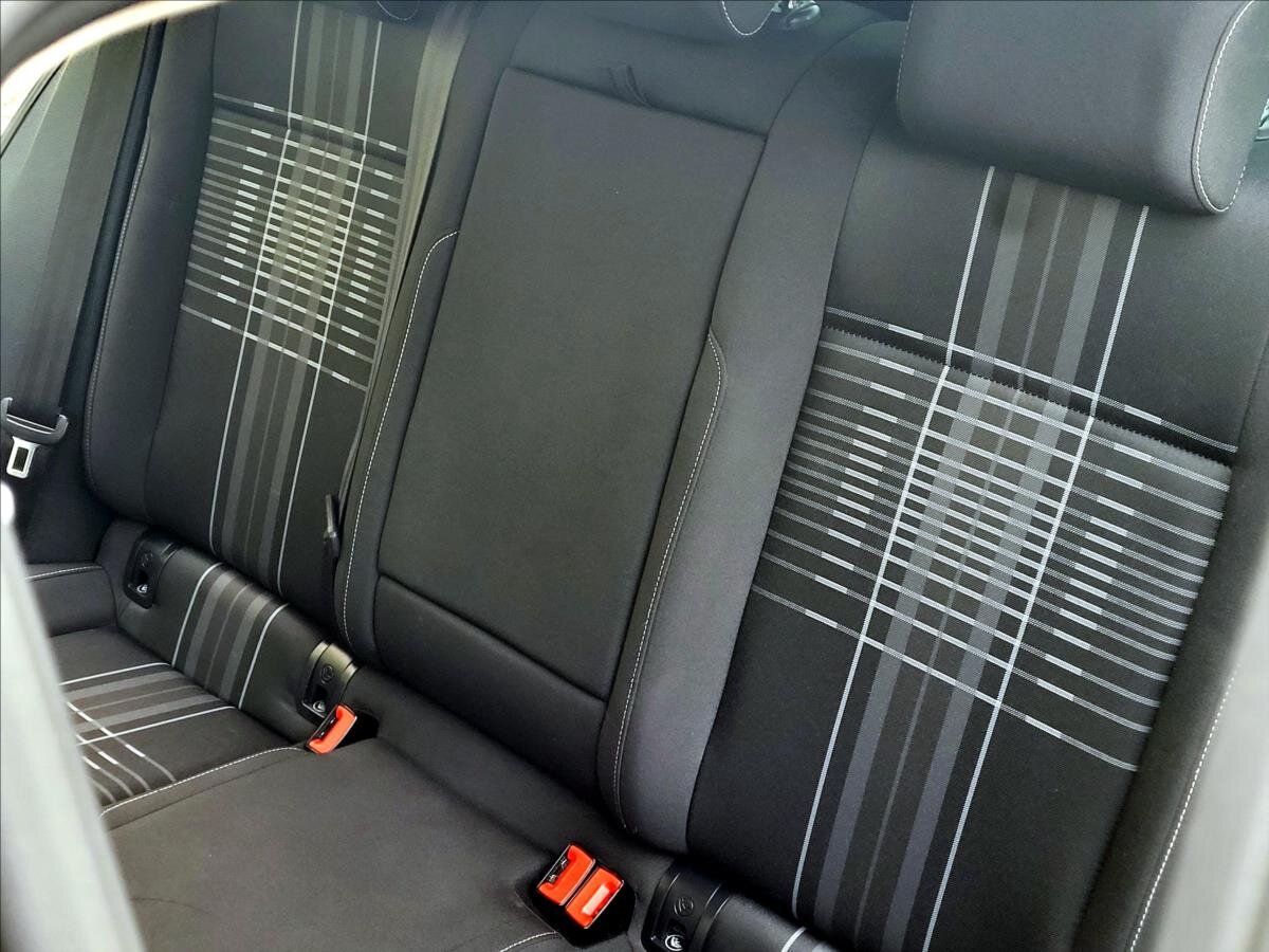 Volkswagen Golf Kombi 1,2 l 81 kw