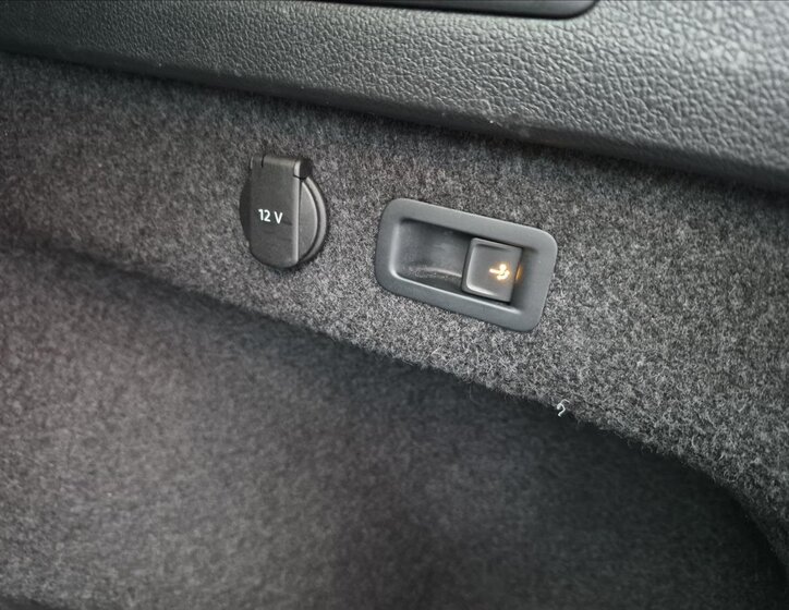 Volkswagen Passat Kombi 2,0 l 110 kw