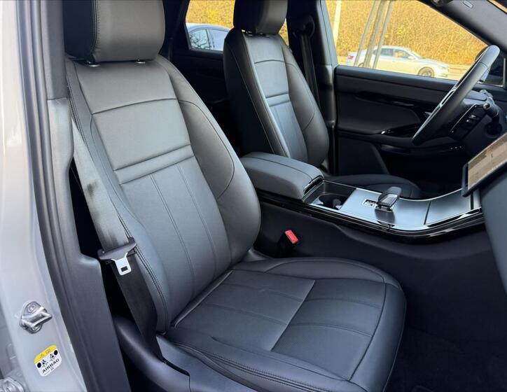 Land Rover Range Rover Evoque 23